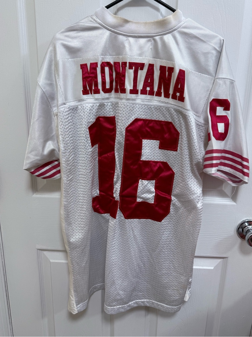 NFL San Francisco 49ers Joe Montana #16 White/Red Football Jersey, Size 52